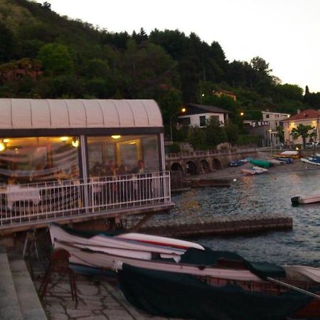 Lago Maggiore Lesa Bagian luar foto