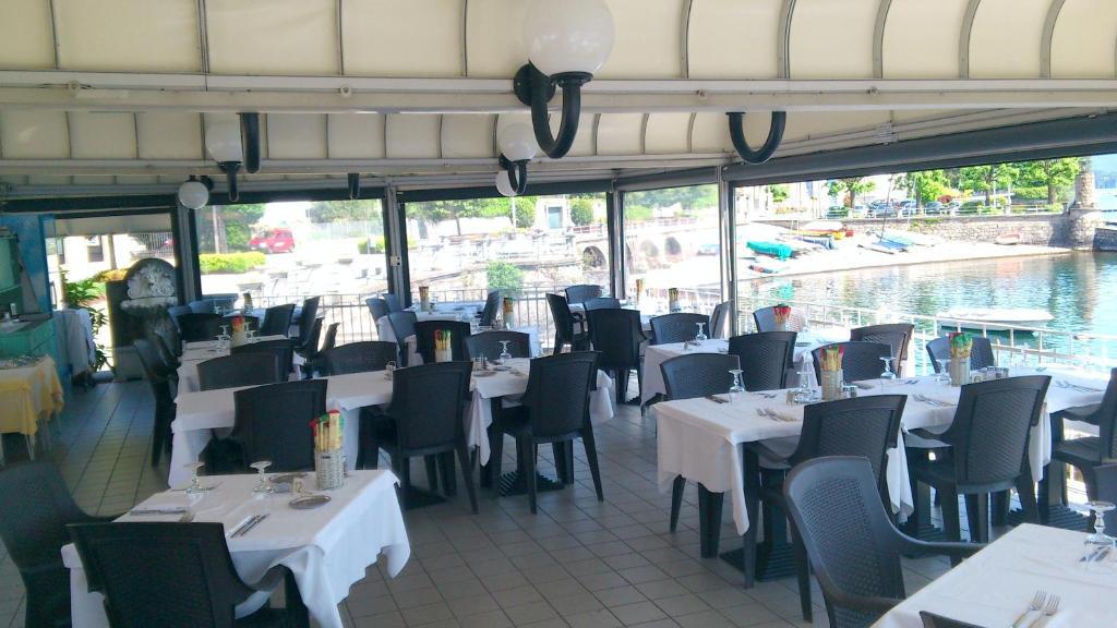 Lago Maggiore Lesa Bagian luar foto